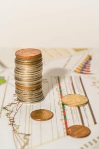 ¿Cómo se divide la economía? 1.0 3 Cómo se divide la economía