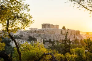Importancia de la Acrópolis de Atenas: Símbolo de historia 1.0 5 Importancia de la Acrópolis de Atenas
